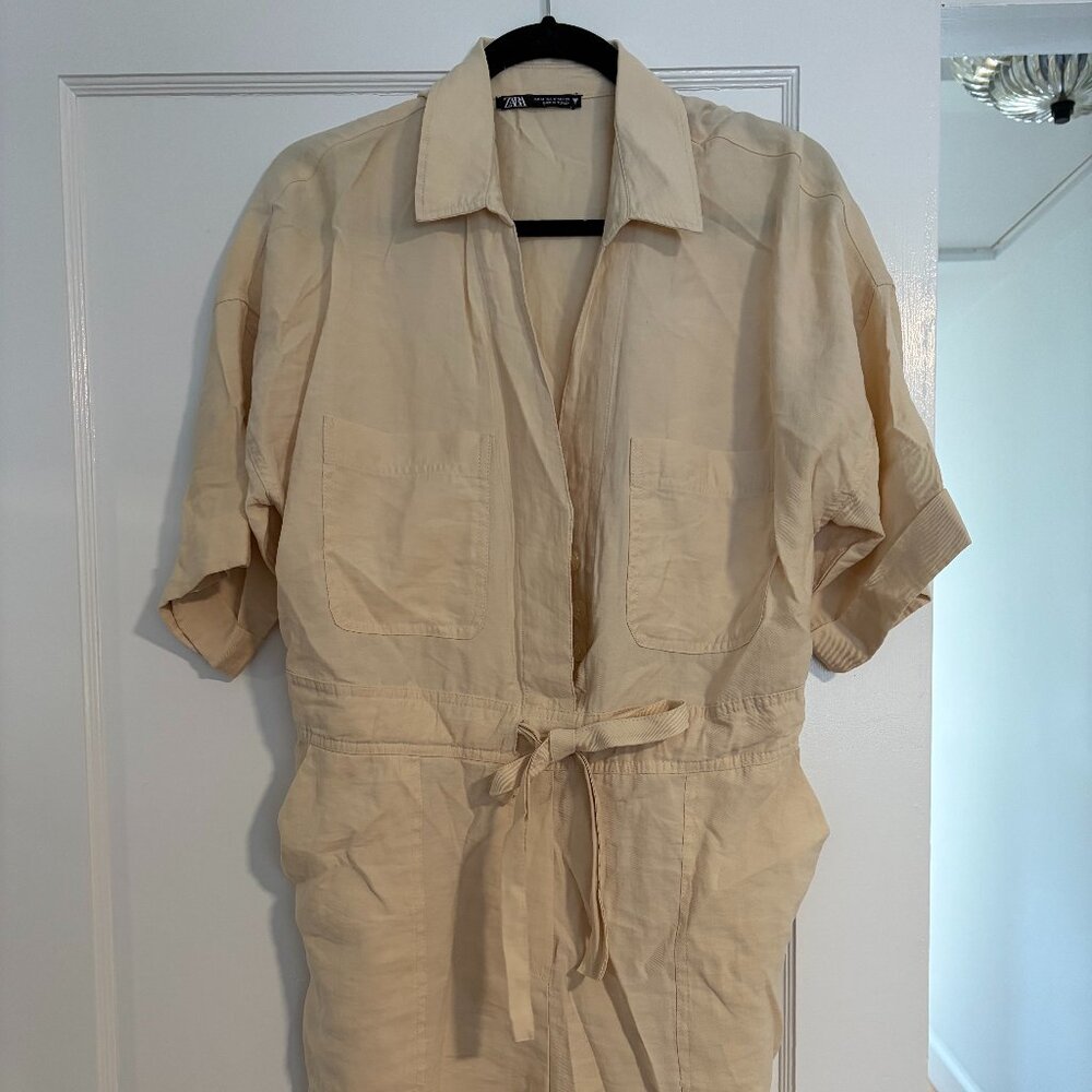 ZARA Beige Shorts Romper, Size M